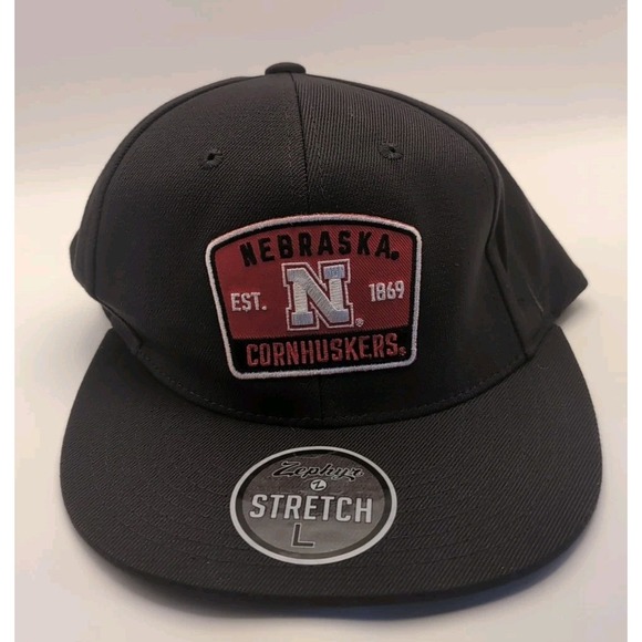 Embroidered Patch Baseball Cap NCAA Nebraska Cornhuskers NEW Large Stretch - Picture 1 of 10